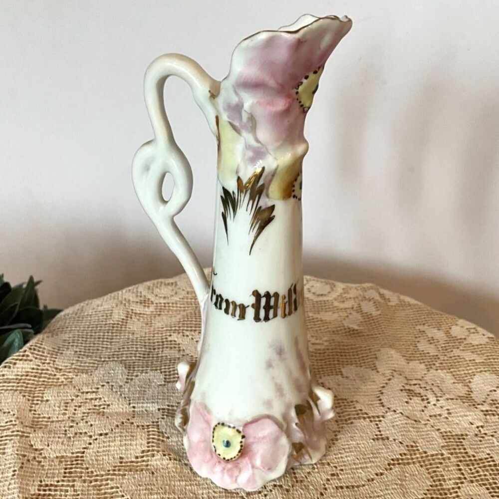 Rare hard to find Wildwood New Jersey souvenir porcelain pitcher Wildwood Beach